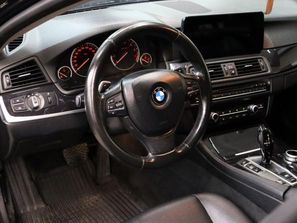BMW 5 серии VI (F10/F11/F07) Рестайлинг с пробегом 2014 года, цена 2 080 000 рублей, 278892 км, седан, Автокод Объявления
