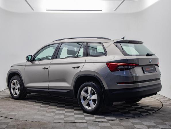 Skoda Kodiaq I с пробегом 2018 года, цена 2 295 000 рублей, 120000 км, внедорожник, Автокод Объявления