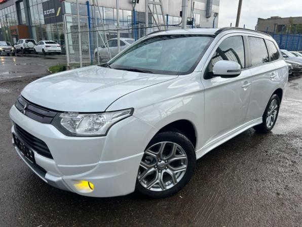 Mitsubishi Outlander III с пробегом 2013 года, цена 1 457 398 рублей, 170430 км, внедорожник, Автокод Объявления