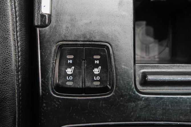 Hyundai Sonata VI (YF) с пробегом 2011 года, цена 1 199 000 рублей, 288000 км, седан, Автокод Объявления