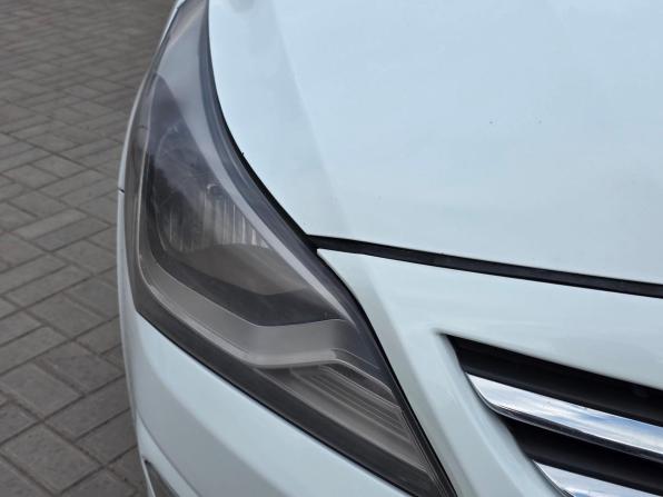 Hyundai Solaris I Рестайлинг с пробегом 2015 года, цена 729 900 рублей, 176718 км, хэтчбек, Автокод Объявления