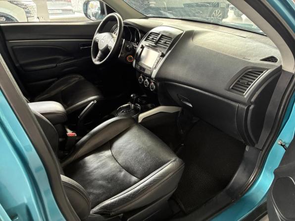 Mitsubishi ASX I с пробегом 2011 года, цена 835 000 рублей, 240000 км, внедорожник, Автокод Объявления