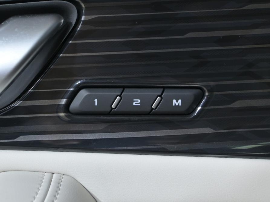 Geely Monjaro I Москва  - изображение 15