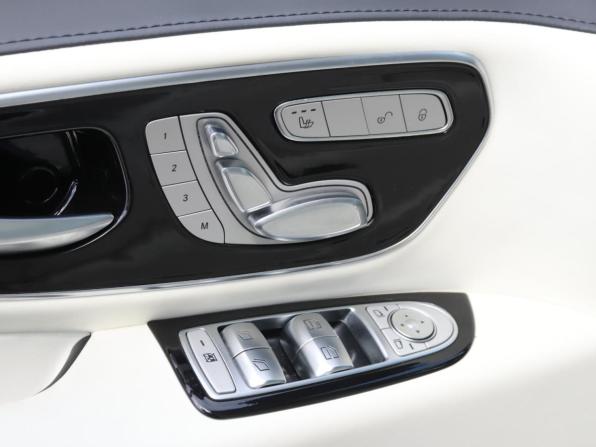 Mercedes-Benz V-Класс III (W447) Рестайлинг с пробегом 2024 года, цена 8 995 000 рублей, 7940 км, минивэн, Автокод Объявления