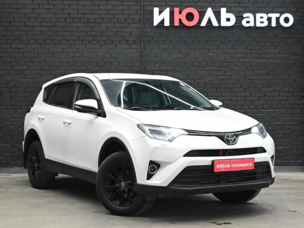 Toyota RAV4 IV (XA40) Рестайлинг с пробегом 2016 года, цена 1 950 000 рублей, 199822 км, внедорожник, Автокод Объявления