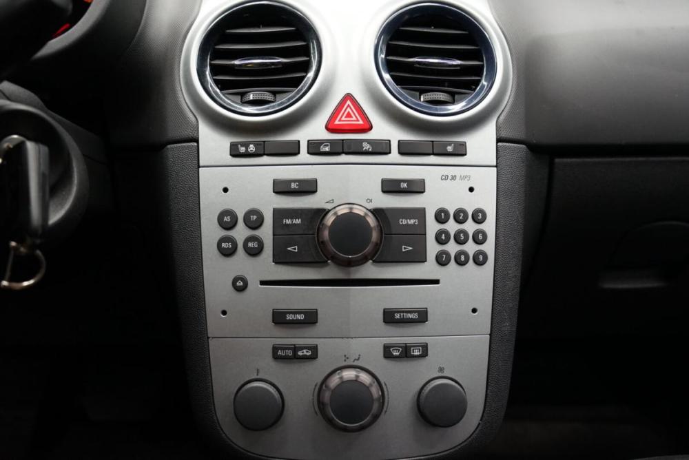 Opel Corsa D Рестайлинг I Крым  - изображение 17