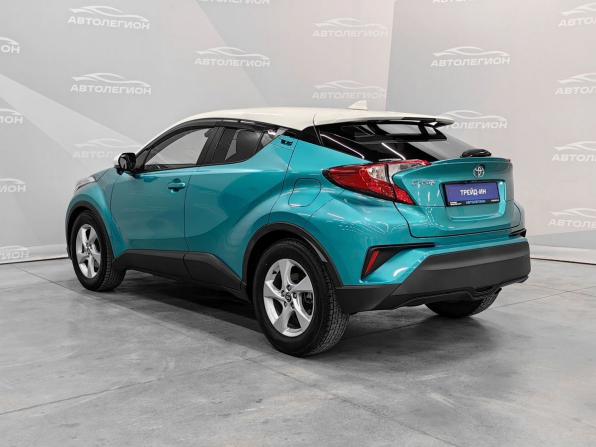 Toyota C-HR I с пробегом 2019 года, цена 2 150 000 рублей, 69000 км, внедорожник, Автокод Объявления