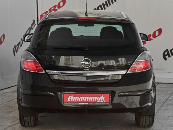 Opel Astra H Рестайлинг с пробегом 2014 года, цена 650 000 рублей, 148697 км, хэтчбек, Автокод Объявления