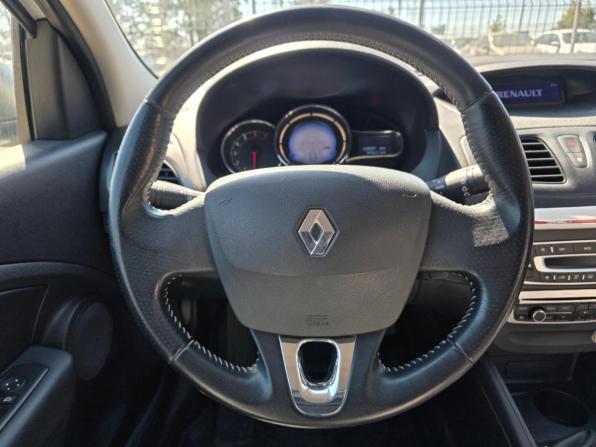 Renault Megane III Рестайлинг с пробегом 2013 года, цена 520 000 рублей, 122833 км, хэтчбек, Автокод Объявления