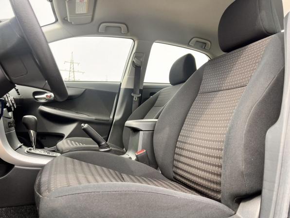 Toyota Corolla X (E140 E150) Рестайлинг с пробегом 2011 года, цена 1 750 000 рублей, 25999 км, седан, Автокод Объявления