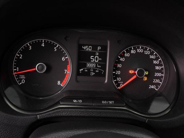 Volkswagen Polo V Рестайлинг с пробегом 2019 года, цена 1 340 000 рублей, 39892 км, седан, Автокод Объявления
