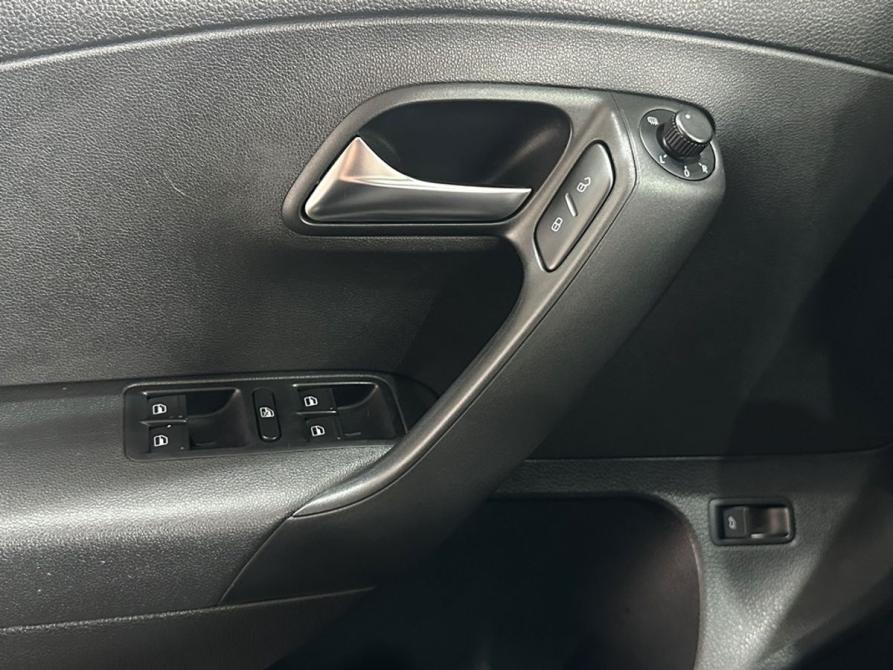 Volkswagen Polo V Рестайлинг Москва  - изображение 15