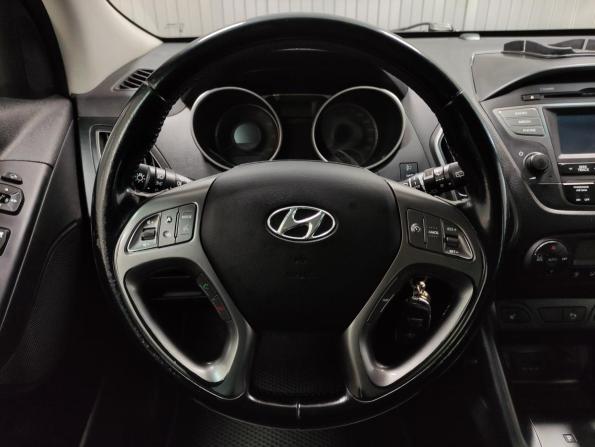 Hyundai ix35 I Рестайлинг с пробегом 2014 года, цена 1 320 000 рублей, 237700 км, внедорожник, Автокод Объявления