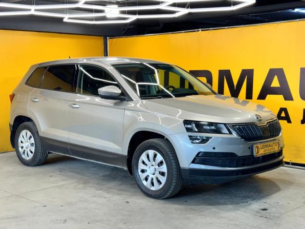 Skoda Karoq I с пробегом 2021 года, цена 2 299 000 рублей, 32200 км, внедорожник, Автокод Объявления