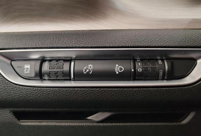 Geely Coolray I с пробегом 2023 года, цена 2 000 000 рублей, 29961 км, внедорожник, Автокод Объявления