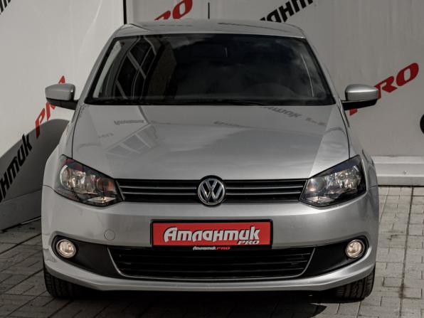 Volkswagen Polo V с пробегом 2014 года, цена 1 270 000 рублей, 23593 км, седан, Автокод Объявления