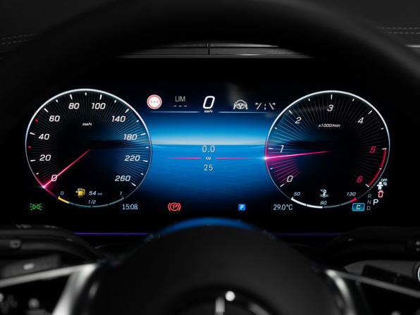 Mercedes-Benz V-Класс III (W447) Рестайлинг 2 с пробегом 2025 года, цена 46 500 000 рублей, 25 км, минивэн, Автокод Объявления
