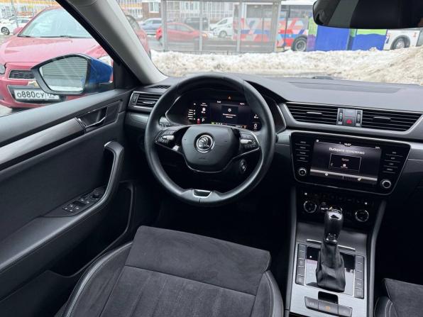 Skoda Superb III Рестайлинг с пробегом 2021 года, цена 2 055 000 рублей, 198500 км, лифтбек, Автокод Объявления
