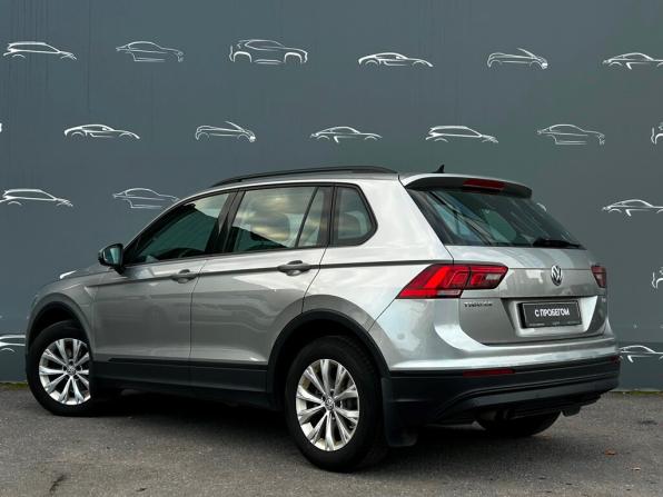 Volkswagen Tiguan II с пробегом 2017 года, цена 1 555 300 рублей, 187728 км, внедорожник, Автокод Объявления