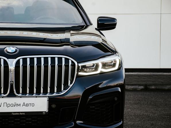 BMW 7 серии VI (G11/G12) Рестайлинг с пробегом 2019 года, цена 5 990 000 рублей, 98326 км, седан, Автокод Объявления