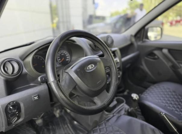 Lada (ВАЗ) Granta I с пробегом 2015 года, цена 250 000 рублей, 264680 км, седан, Автокод Объявления