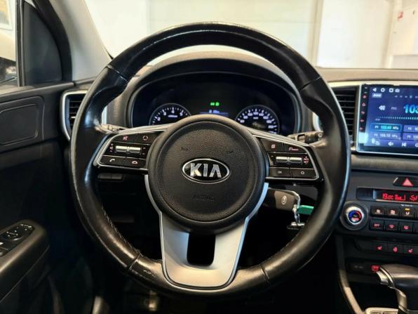Kia Sportage IV Рестайлинг с пробегом 2021 года, цена 1 860 000 рублей, 64932 км, внедорожник, Автокод Объявления
