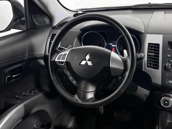 Mitsubishi Outlander II Рестайлинг с пробегом 2011 года, цена 1 399 000 рублей, 88887 км, внедорожник, Автокод Объявления