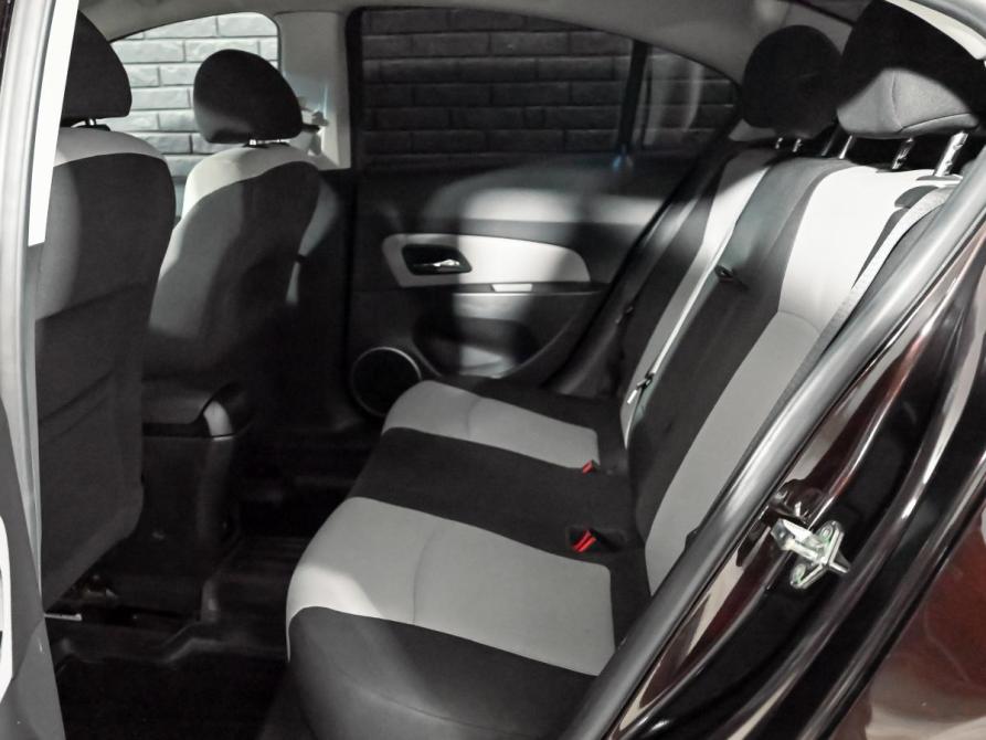 Chevrolet Cruze I Рестайлинг Екатеринбург  - изображение 18