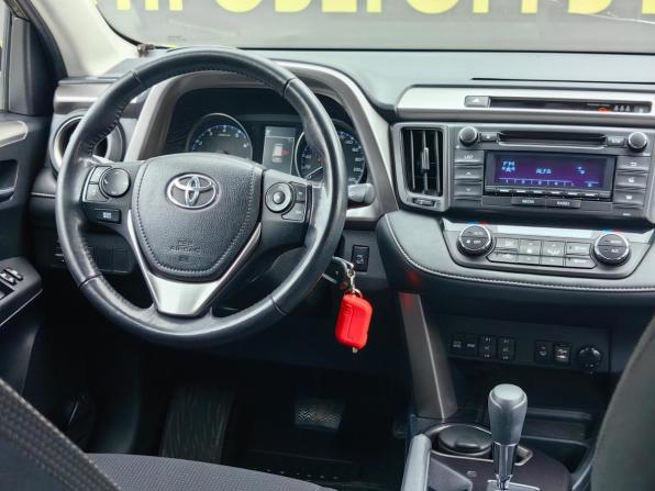 Toyota RAV4 IV (XA40) Рестайлинг с пробегом 2018 года, цена 2 446 000 рублей, 112000 км, внедорожник, Автокод Объявления