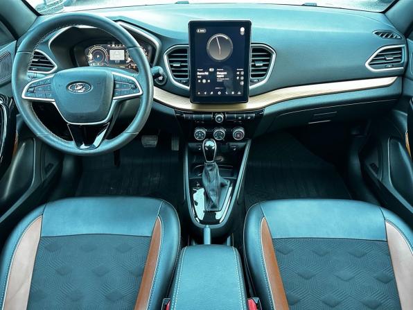 Lada (ВАЗ) Vesta I Рестайлинг (NG) с пробегом 2024 года, цена 1 450 000 рублей, 37000 км, универсал, Автокод Объявления