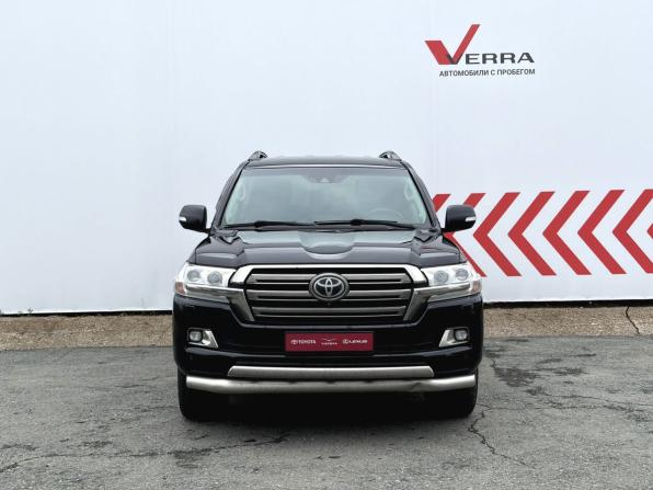 Toyota Land Cruiser 200 Series Рестайлинг 2 с пробегом 2016 года, цена 4 590 000 рублей, 400356 км, внедорожник, Автокод Объявления