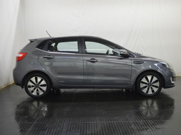 Kia Rio III с пробегом 2014 года, цена 950 000 рублей, 117287 км, хэтчбек, Автокод Объявления