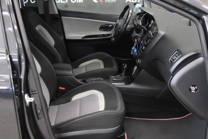 Kia Ceed II с пробегом 2013 года, цена 998 000 рублей, 168000 км, хэтчбек, Автокод Объявления