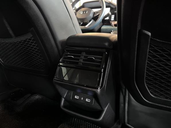 Geely Monjaro I с пробегом 2023 года, цена 3 150 000 рублей, 41121 км, внедорожник, Автокод Объявления