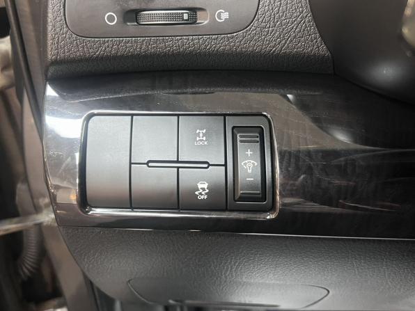 Kia Sorento II Рестайлинг с пробегом 2013 года, цена 1 925 000 рублей, 143996 км, внедорожник, Автокод Объявления