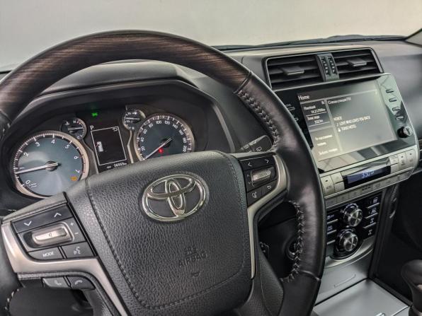 Toyota Land Cruiser Prado 150 Series Рестайлинг 3 с пробегом 2021 года, цена 6 990 000 рублей, 58000 км, внедорожник, Автокод Объявления