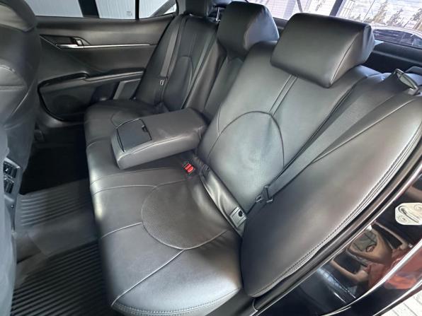 Toyota Camry VIII (XV70) Рестайлинг с пробегом 2021 года, цена 2 650 000 рублей, 146900 км, седан, Автокод Объявления