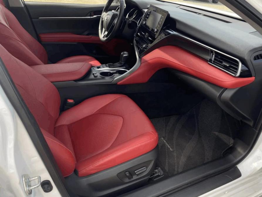 Toyota Camry VIII (XV70) Рестайлинг Тверь  - изображение 17
