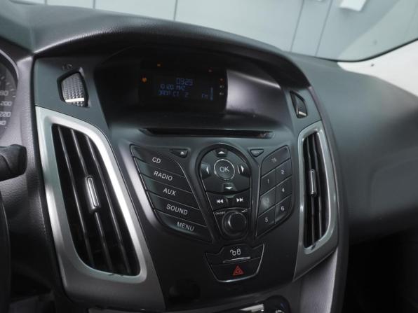 Ford Focus III с пробегом 2012 года, цена 610 000 рублей, 300984 км, седан, Автокод Объявления