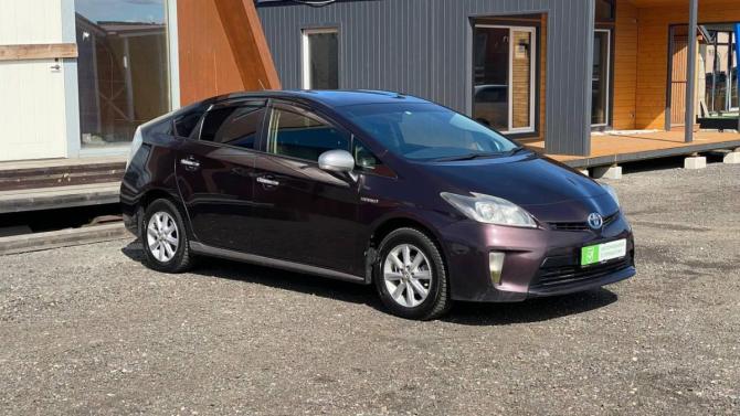 Toyota Prius III Рестайлинг (XW30) с пробегом 2012 года, цена 1 099 000 рублей, 167814 км, лифтбек, Автокод Объявления