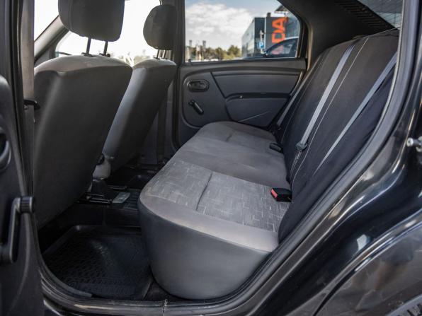 Renault Logan I Рестайлинг с пробегом 2013 года, цена 450 000 рублей, 274562 км, седан, Автокод Объявления