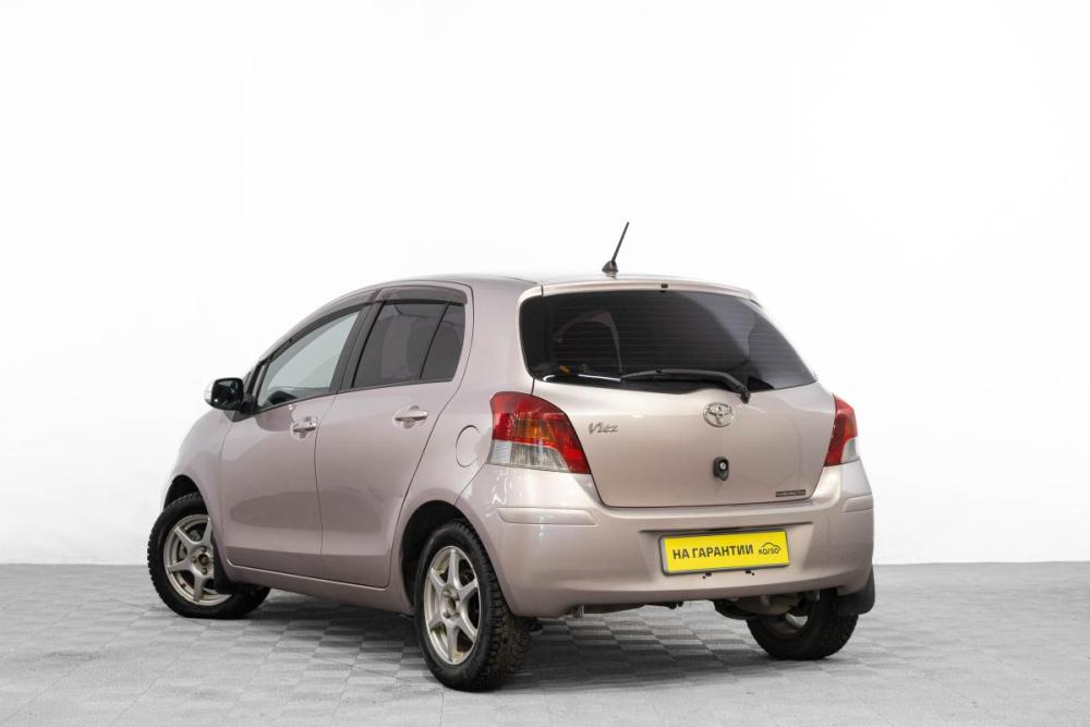 Toyota Vitz II (XP90) Барнаул  - изображение 7