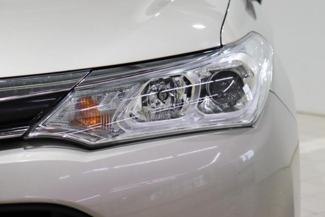 Toyota Corolla XI (E160 E170) Рестайлинг 2 с пробегом 2017 года, цена 1 070 000 рублей, 103994 км, седан, Автокод Объявления