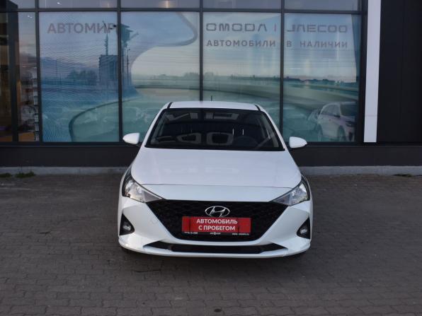 Hyundai Solaris II Рестайлинг с пробегом 2021 года, цена 1 590 000 рублей, 32387 км, седан, Автокод Объявления