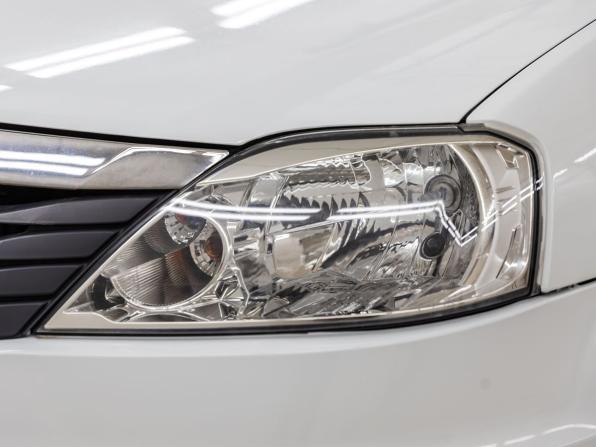 Renault Logan I Рестайлинг с пробегом 2015 года, цена 709 000 рублей, 56764 км, седан, Автокод Объявления