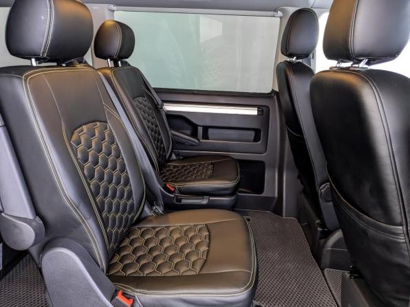 Volkswagen Multivan T6 Рестайлинг с пробегом 2019 года, цена 4 760 000 рублей, 85214 км, минивэн, Автокод Объявления