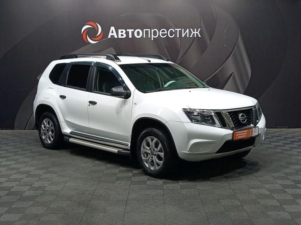 Nissan Terrano III (D10) с пробегом 2018 года, цена 1 220 000 рублей, 141000 км, внедорожник, Автокод Объявления