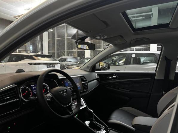 Новый Jetta VS5 I Рестайлинг 2 2024 года, цена 2 099 000 рублей, внедорожник, Автокод Объявления