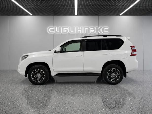 Toyota Land Cruiser Prado 150 Series Рестайлинг 1 с пробегом 2015 года, цена 3 349 000 рублей, 157466 км, внедорожник, Автокод Объявления