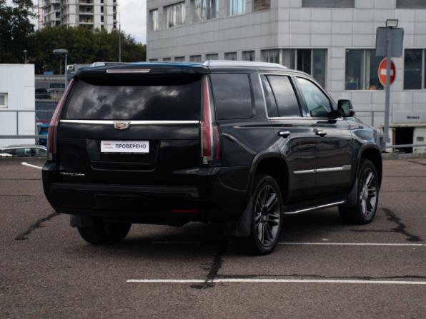 Cadillac Escalade IV с пробегом 2016 года, цена 2 749 000 рублей, 304197 км, внедорожник, Автокод Объявления